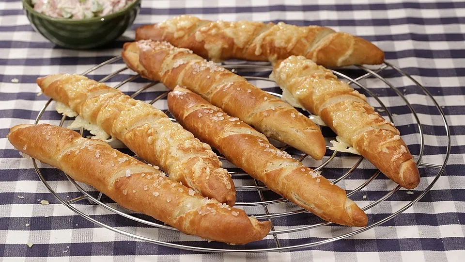Laugenstangen, selbst gemacht