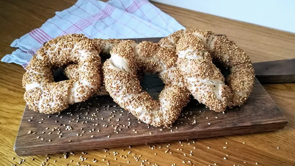 Simit nach türkischem Rezept