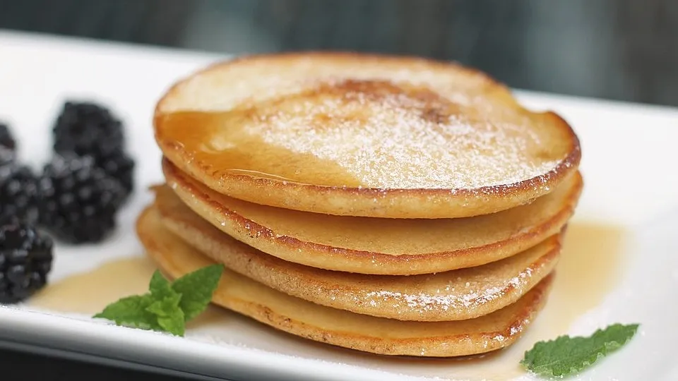 Mini-Pfannkuchen oder Pancakes