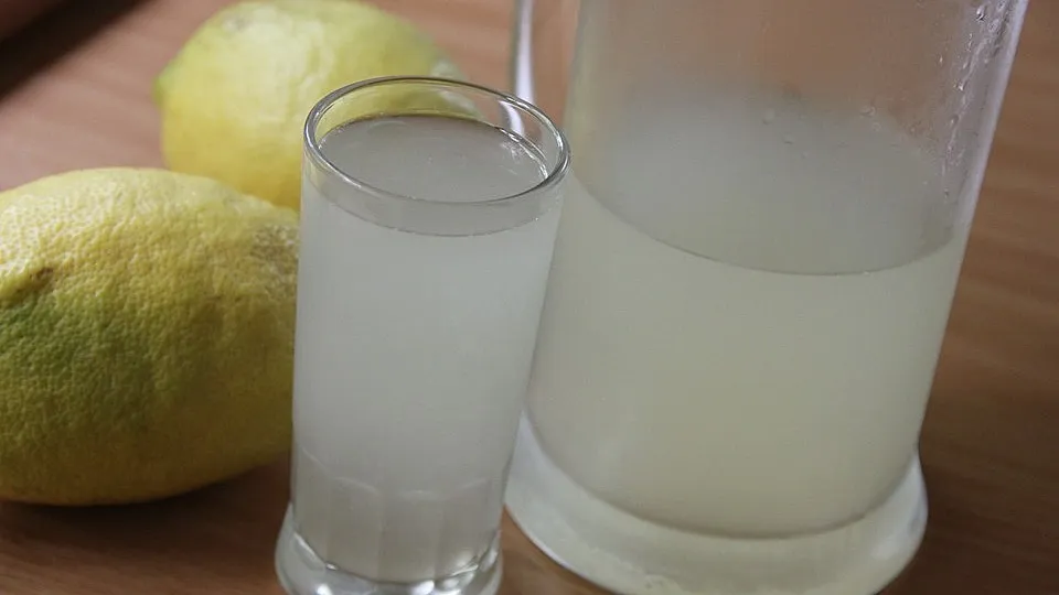 Zitronenlimonade