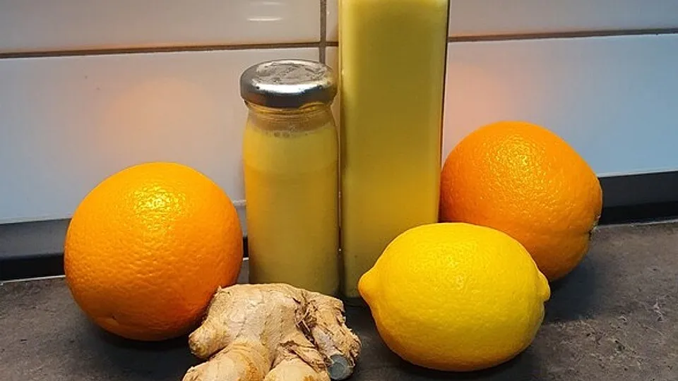 Ingwer-Kurkuma-Shot