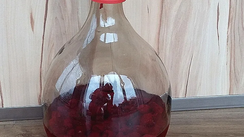 Himbeerschnaps