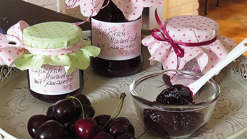 Kirschmarmelade mit Amaretto
